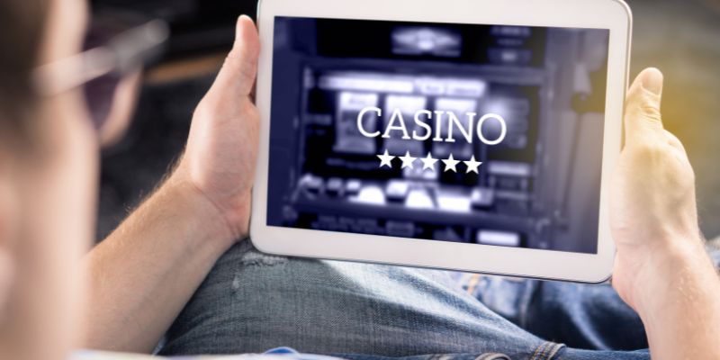 Giao dịch game bài Tin88 siêu dễ